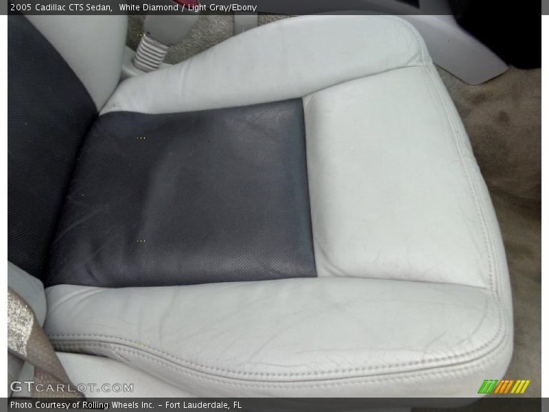 White Diamond / Light Gray/Ebony 2005 Cadillac CTS Sedan