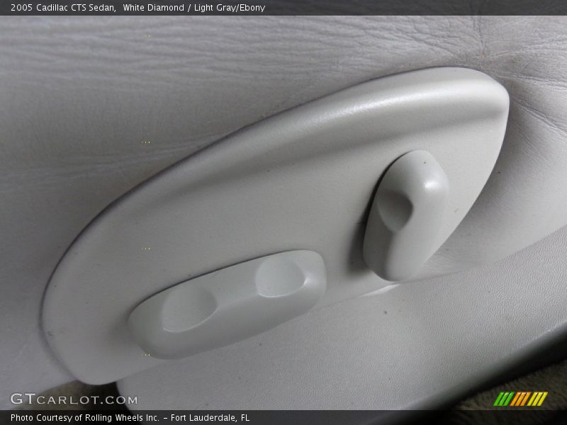 White Diamond / Light Gray/Ebony 2005 Cadillac CTS Sedan