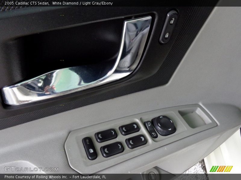 White Diamond / Light Gray/Ebony 2005 Cadillac CTS Sedan