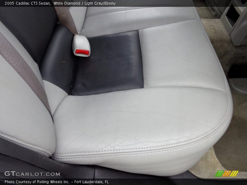 White Diamond / Light Gray/Ebony 2005 Cadillac CTS Sedan