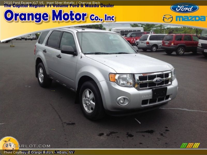 Ingot Silver Metallic / Charcoal Black 2010 Ford Escape XLT V6