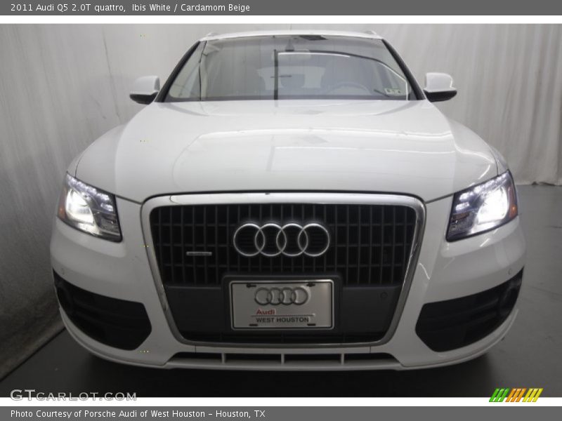 Ibis White / Cardamom Beige 2011 Audi Q5 2.0T quattro