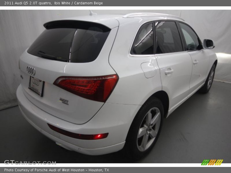 Ibis White / Cardamom Beige 2011 Audi Q5 2.0T quattro