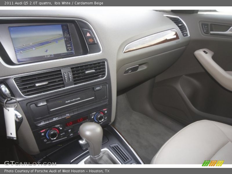 Ibis White / Cardamom Beige 2011 Audi Q5 2.0T quattro