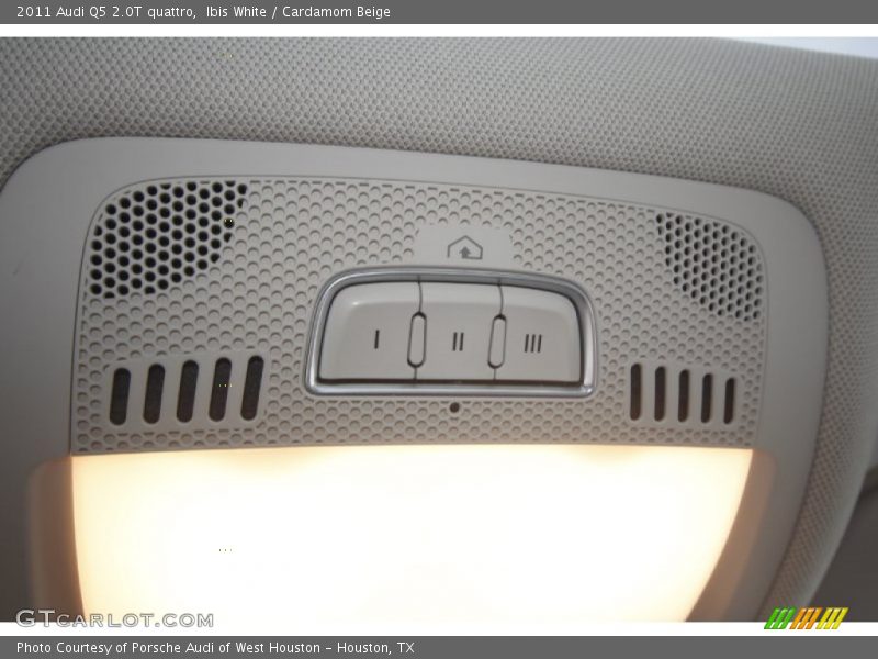 Controls of 2011 Q5 2.0T quattro