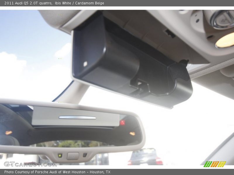 Ibis White / Cardamom Beige 2011 Audi Q5 2.0T quattro