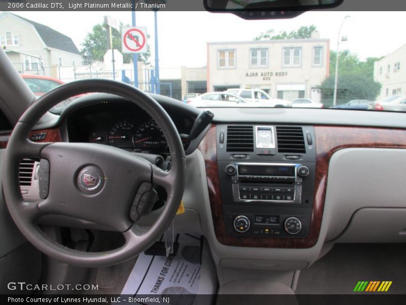 Light Platinum Metallic / Titanium 2006 Cadillac DTS