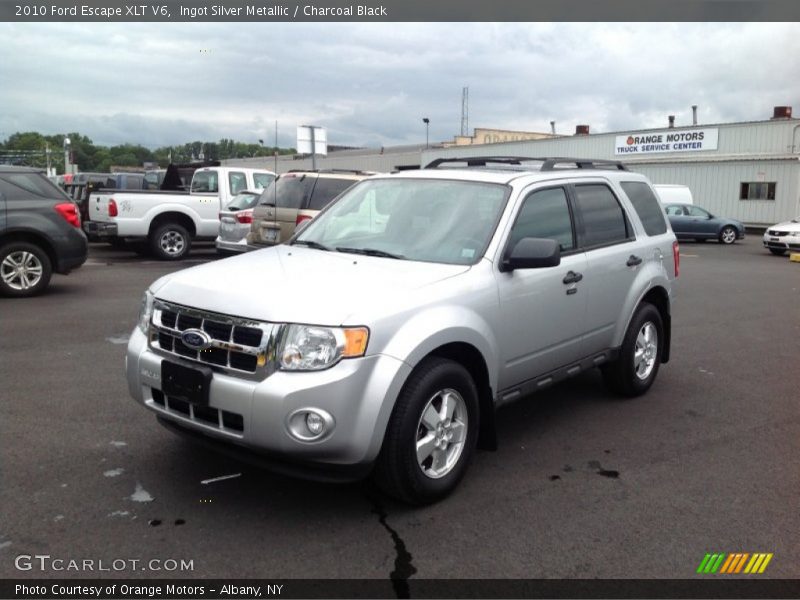 Ingot Silver Metallic / Charcoal Black 2010 Ford Escape XLT V6