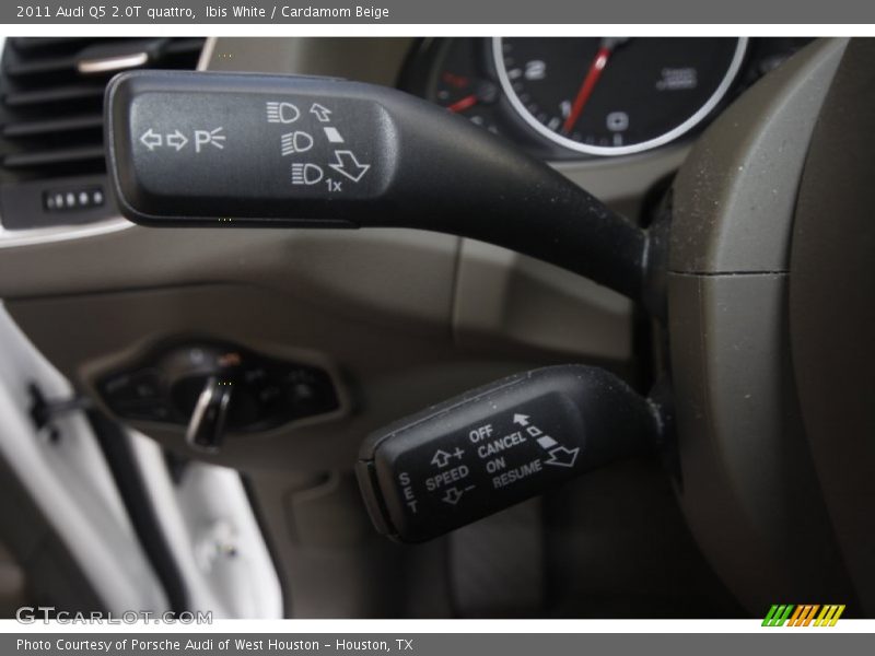 Controls of 2011 Q5 2.0T quattro