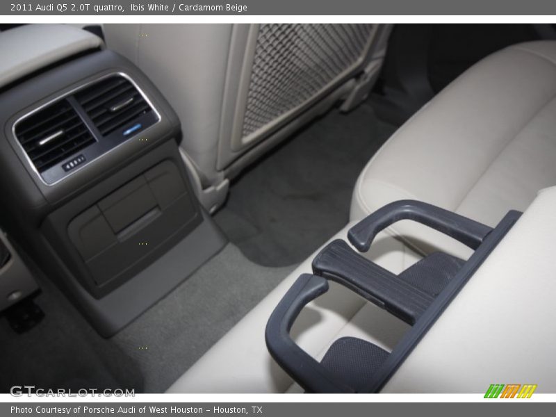 Ibis White / Cardamom Beige 2011 Audi Q5 2.0T quattro