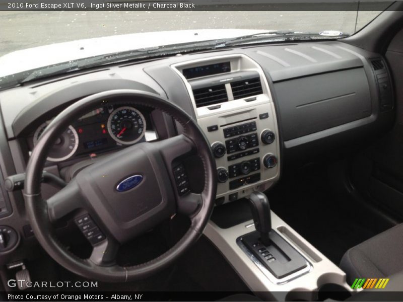 Ingot Silver Metallic / Charcoal Black 2010 Ford Escape XLT V6