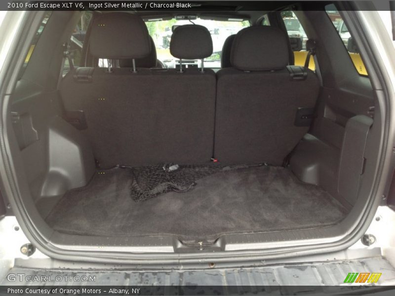 Ingot Silver Metallic / Charcoal Black 2010 Ford Escape XLT V6