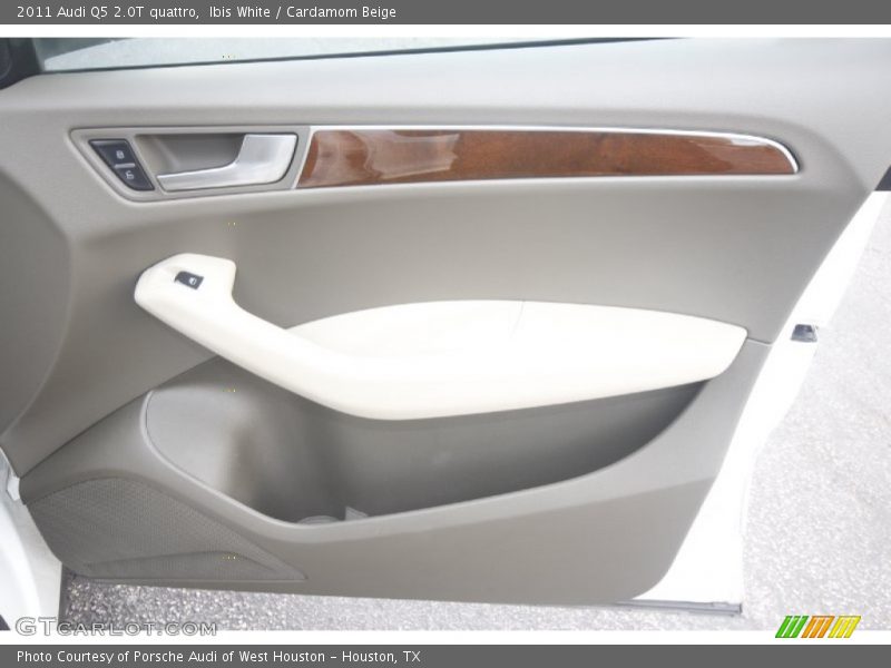 Ibis White / Cardamom Beige 2011 Audi Q5 2.0T quattro