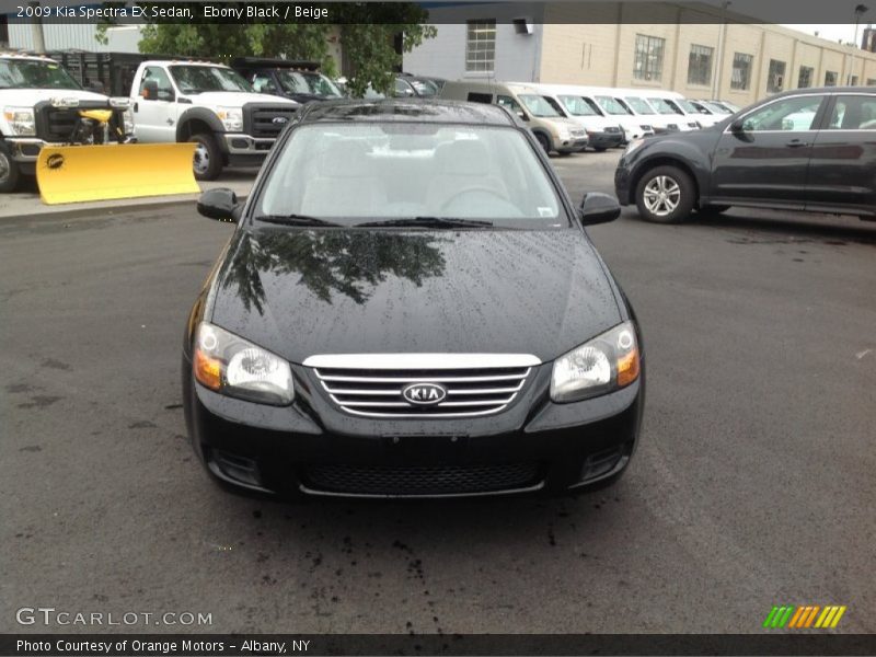 Ebony Black / Beige 2009 Kia Spectra EX Sedan