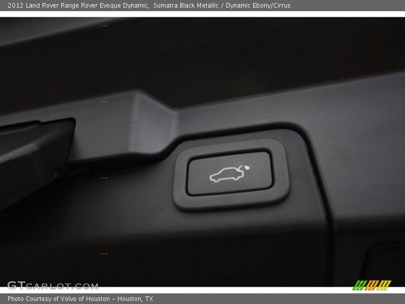 Sumatra Black Metallic / Dynamic Ebony/Cirrus 2012 Land Rover Range Rover Evoque Dynamic
