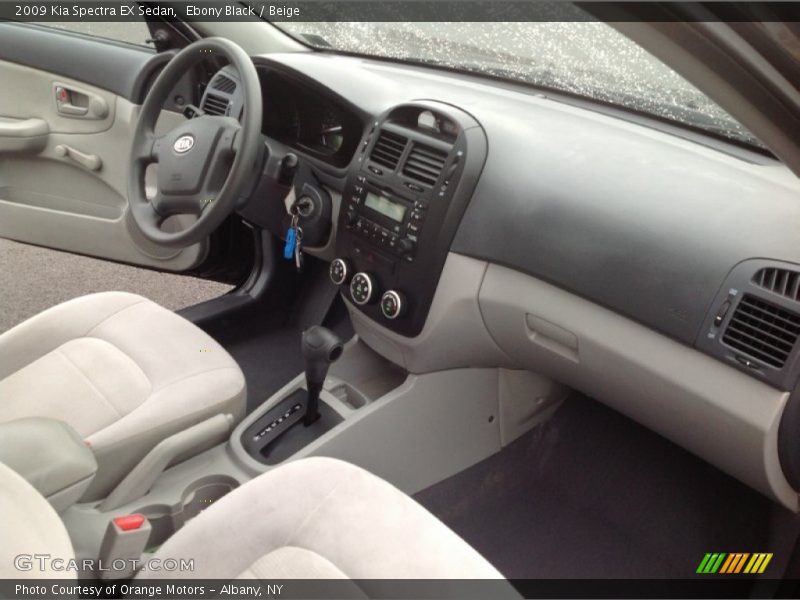 Ebony Black / Beige 2009 Kia Spectra EX Sedan