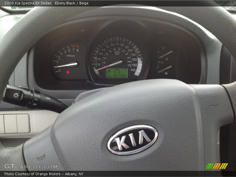 Ebony Black / Beige 2009 Kia Spectra EX Sedan