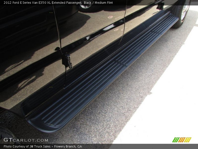 Black / Medium Flint 2012 Ford E Series Van E350 XL Extended Passenger