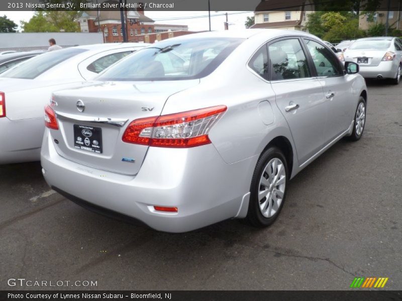 Brilliant Silver Metallic / Charcoal 2013 Nissan Sentra SV