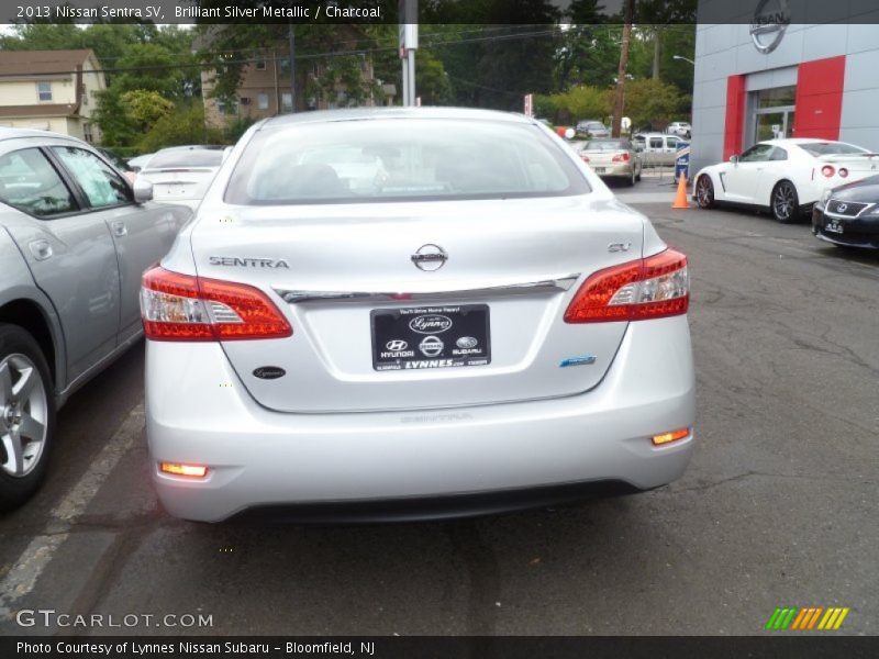 Brilliant Silver Metallic / Charcoal 2013 Nissan Sentra SV