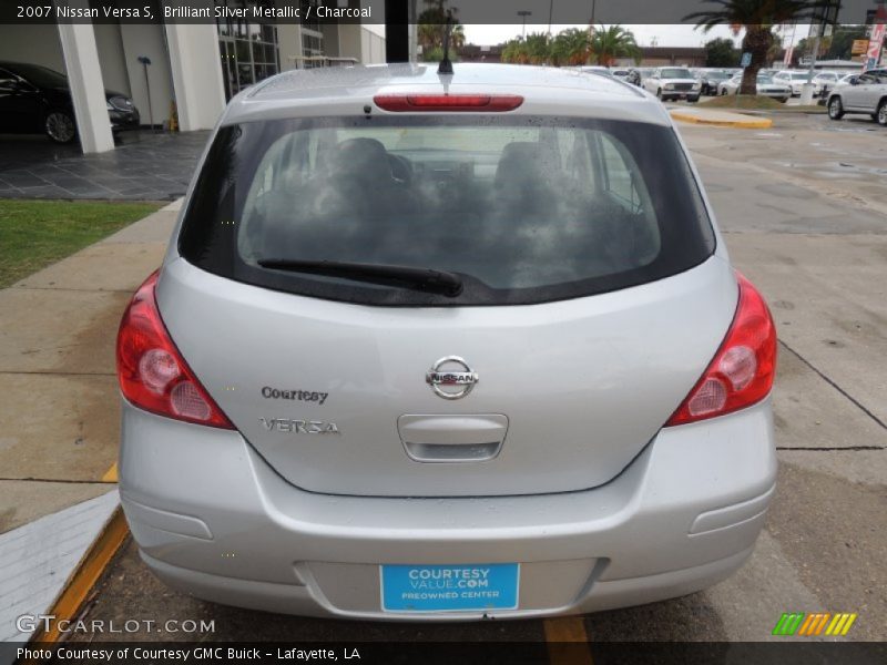 Brilliant Silver Metallic / Charcoal 2007 Nissan Versa S