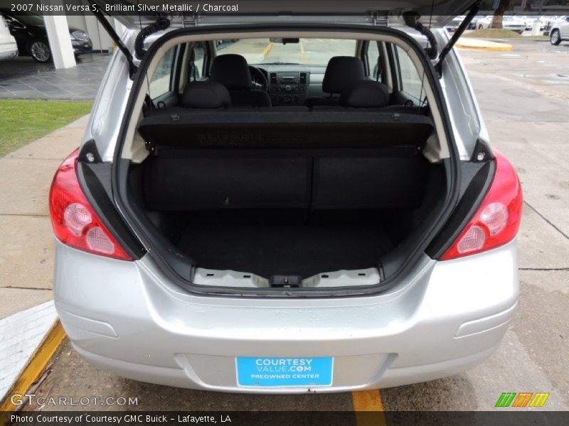 Brilliant Silver Metallic / Charcoal 2007 Nissan Versa S