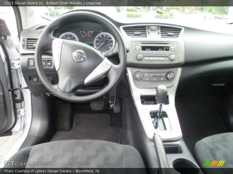 Brilliant Silver Metallic / Charcoal 2013 Nissan Sentra SV