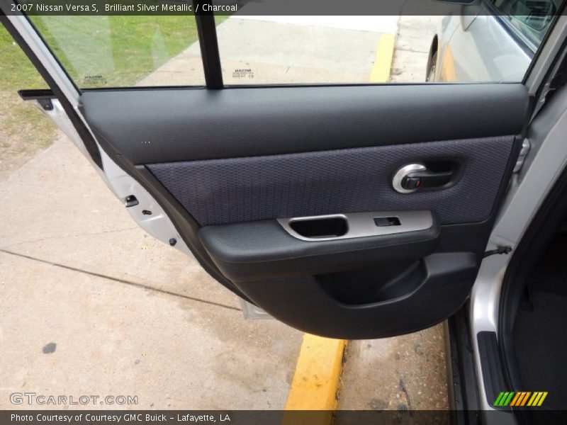 Brilliant Silver Metallic / Charcoal 2007 Nissan Versa S