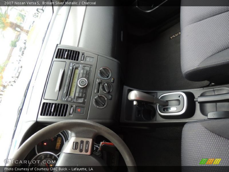 Brilliant Silver Metallic / Charcoal 2007 Nissan Versa S