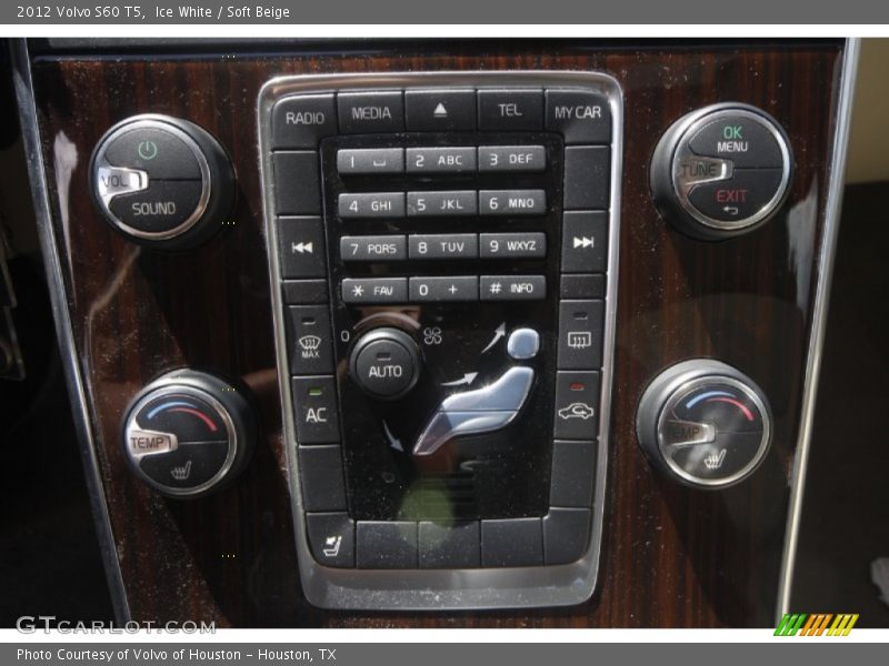 Ice White / Soft Beige 2012 Volvo S60 T5
