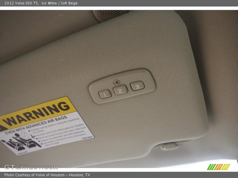 Ice White / Soft Beige 2012 Volvo S60 T5
