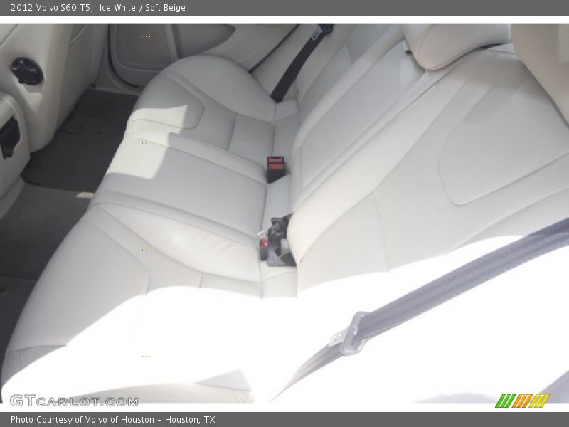 Ice White / Soft Beige 2012 Volvo S60 T5