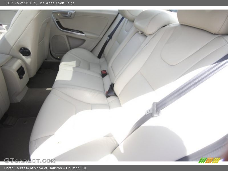 Ice White / Soft Beige 2012 Volvo S60 T5