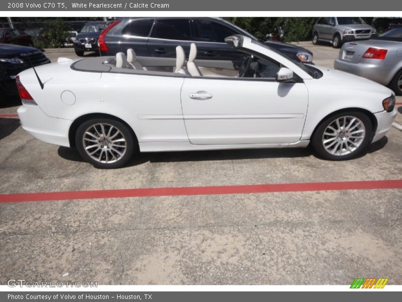White Pearlescent / Calcite Cream 2008 Volvo C70 T5