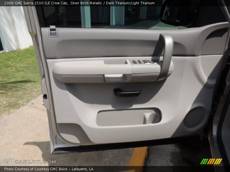 Silver Birch Metallic / Dark Titanium/Light Titanium 2009 GMC Sierra 1500 SLE Crew Cab