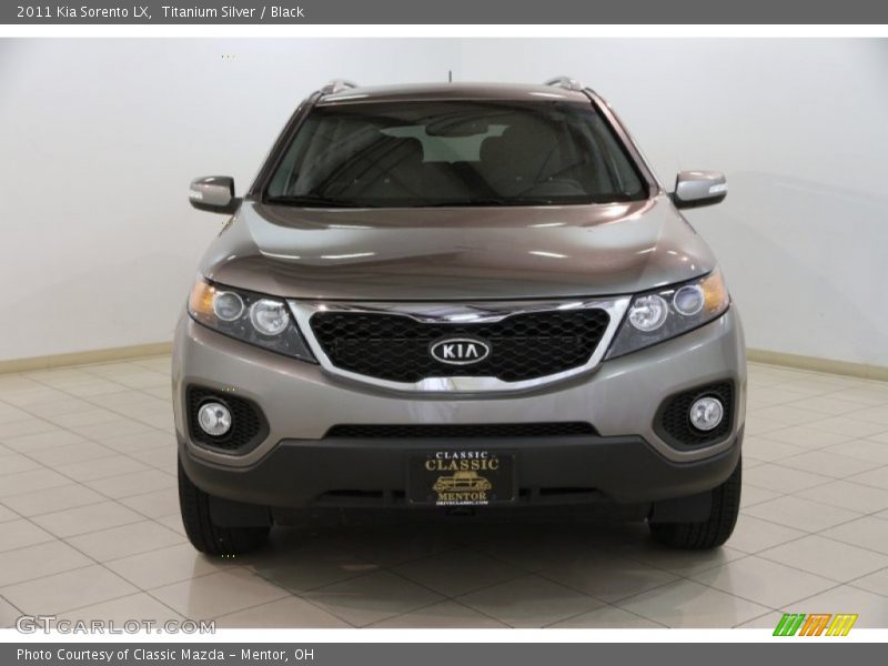 Titanium Silver / Black 2011 Kia Sorento LX