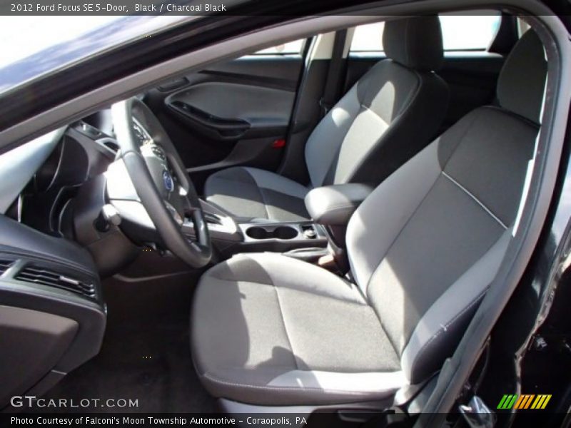 Black / Charcoal Black 2012 Ford Focus SE 5-Door