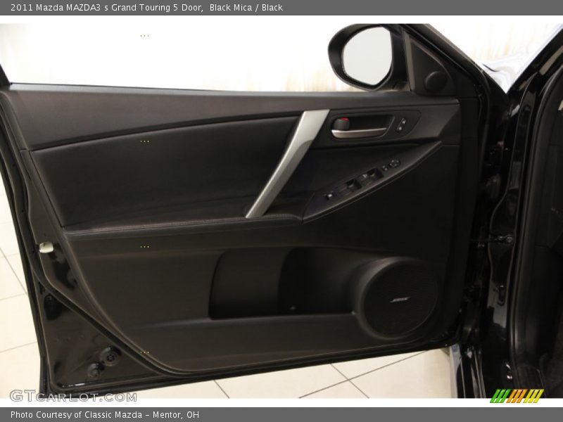 Door Panel of 2011 MAZDA3 s Grand Touring 5 Door