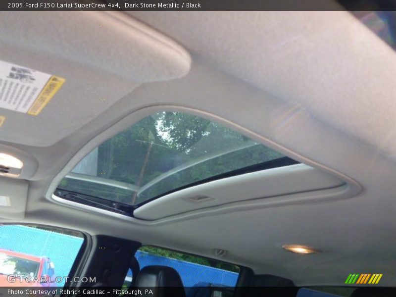 Dark Stone Metallic / Black 2005 Ford F150 Lariat SuperCrew 4x4