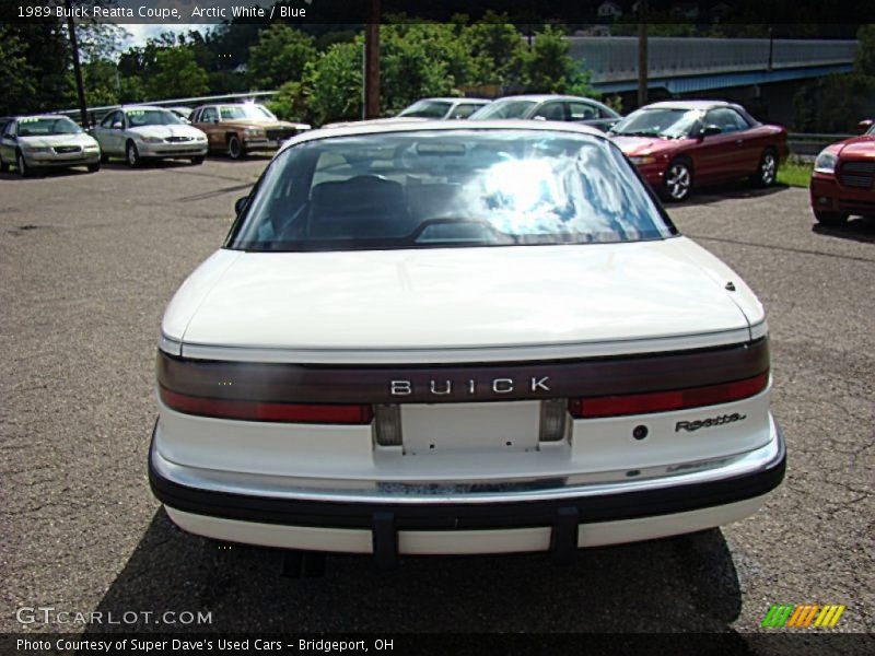Arctic White / Blue 1989 Buick Reatta Coupe