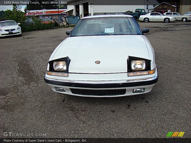 Arctic White / Blue 1989 Buick Reatta Coupe