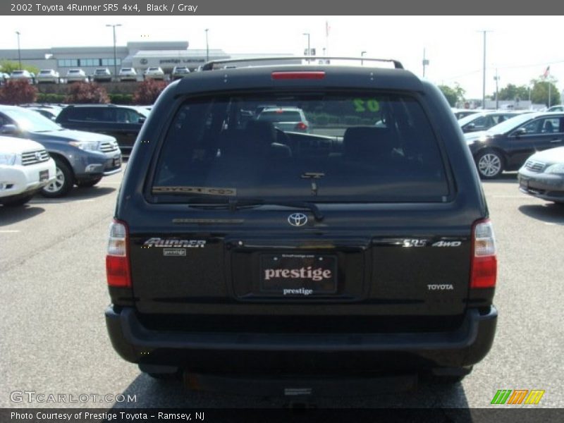 Black / Gray 2002 Toyota 4Runner SR5 4x4