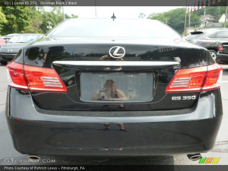 Obsidian Black / Black 2011 Lexus ES 350