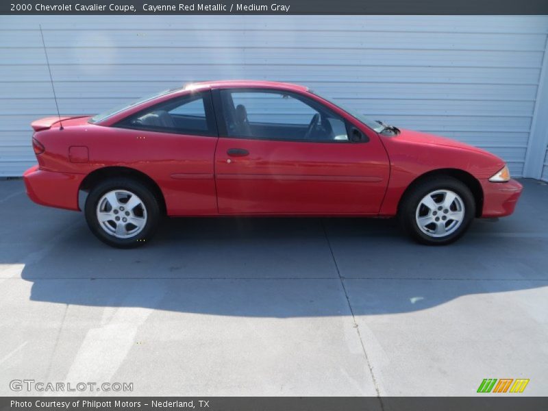 Cayenne Red Metallic / Medium Gray 2000 Chevrolet Cavalier Coupe