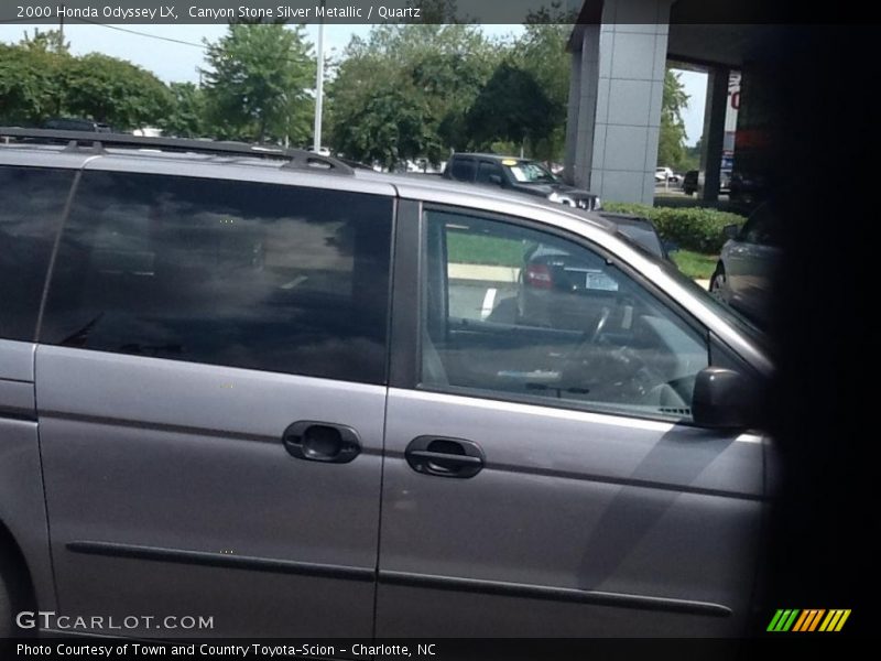 Canyon Stone Silver Metallic / Quartz 2000 Honda Odyssey LX