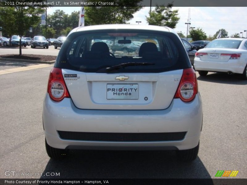 Ice Silver Metallic / Charcoal 2011 Chevrolet Aveo Aveo5 LT