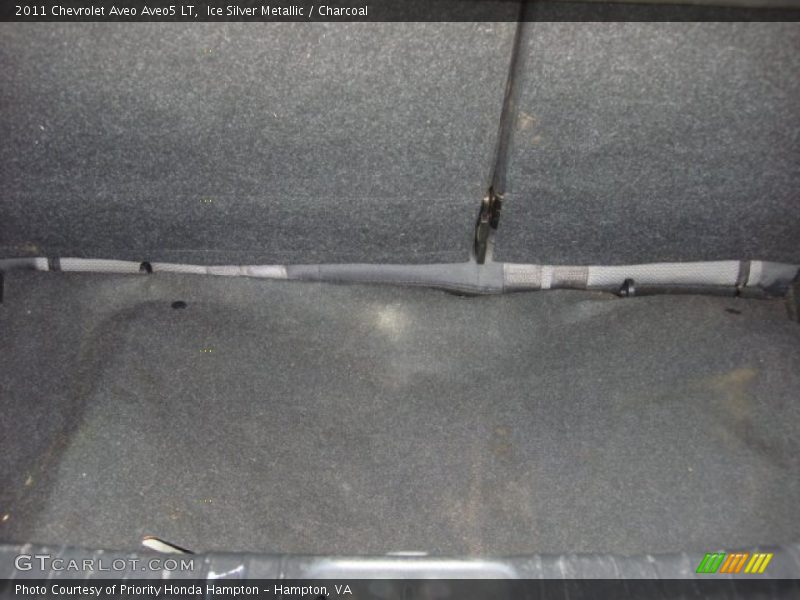 Ice Silver Metallic / Charcoal 2011 Chevrolet Aveo Aveo5 LT