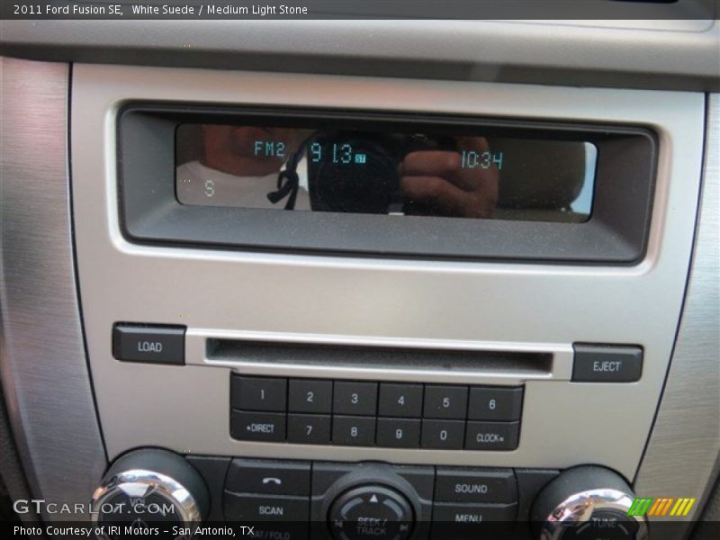 White Suede / Medium Light Stone 2011 Ford Fusion SE