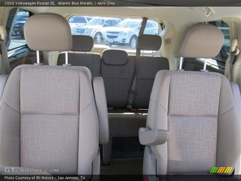 Atlantis Blue Metallic / Aero Grey 2009 Volkswagen Routan SE