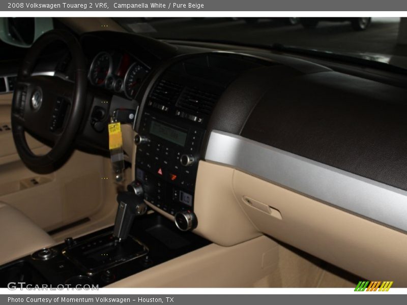 Campanella White / Pure Beige 2008 Volkswagen Touareg 2 VR6